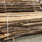 The length of the 52 mm European walnut unedged board starts from 1 m.