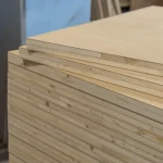 Side view of stacked 38 mm blockboards highlighting the solid pine core construction.
