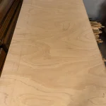 Top view of a full 2500x1250 mm Ceiba blockboard sheet showing its uniform surface.