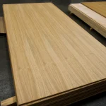 Perspective view of a high-grade oak veneered blockboard panel.