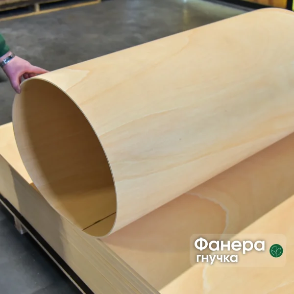 Фанера облегчённая сейба, 2 мм, лист 2,5x1,22 м, сорт B/BB (1/2)