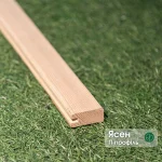 Загальний вигляд П-подібного профілю з ясена з фірмовою плашкою