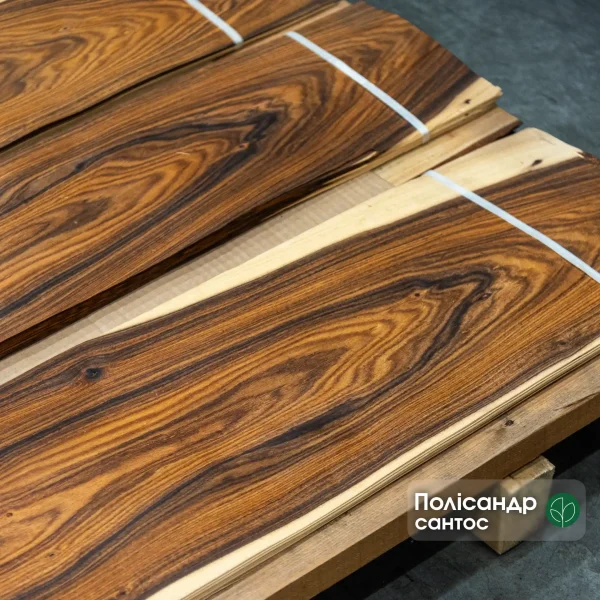 Exclusive Santos rosewood veneer sheet 0.6 mm on a pallet with label