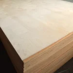 Stack of sanded FC plywood 5 mm B/BB
