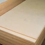 Большая пачка фанеры ФСФ 18 мм на складе WoodWay Expert.