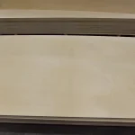 Surface texture of sanded FSF plywood 12 mm grade B/BB.