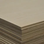 Close-up of veneer layers in water-resistant FSF plywood 12 mm.