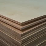 Шарувата структура та торець вологостійкої фанери ФСФ товщиною 15 мм