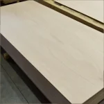 Пачка влагостойкой морской фанеры 2 мм на складе WoodWay Expert