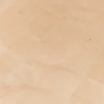 Texture of natural birch veneer on the surface of 22 mm thick plywood.
