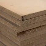 Edge cut of 22 mm birch veneered plywood showing the multi-layer structure.