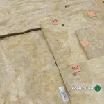 Каповий шпон ясена білого товщиною 0,6 мм, розкладені листи з маркуванням.