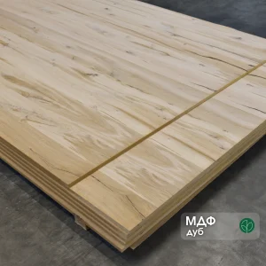 Oak wall panel with knots, 19 mm, 2070x2800 mm, stack in the warehouse