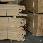 Warehouse pallet with a large number of sliced Anegre veneer packs
