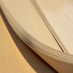 Flexibility and edge cut of natural sliced beech veneer sheets.