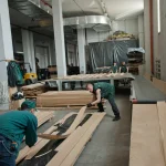 Sorting and packaging process of sliced oak veneer at WoodWay Expert warehouse