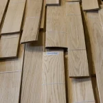 Warehouse stock of natural sliced oak veneer 1st grade, 0.8-2.05 m long.