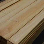 Packed sliced pine veneer 2.5 mm ready for shipment