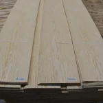 White ash veneer 0.6 mm, 2.1–2.25 m, grade 1: bundle on a pallet