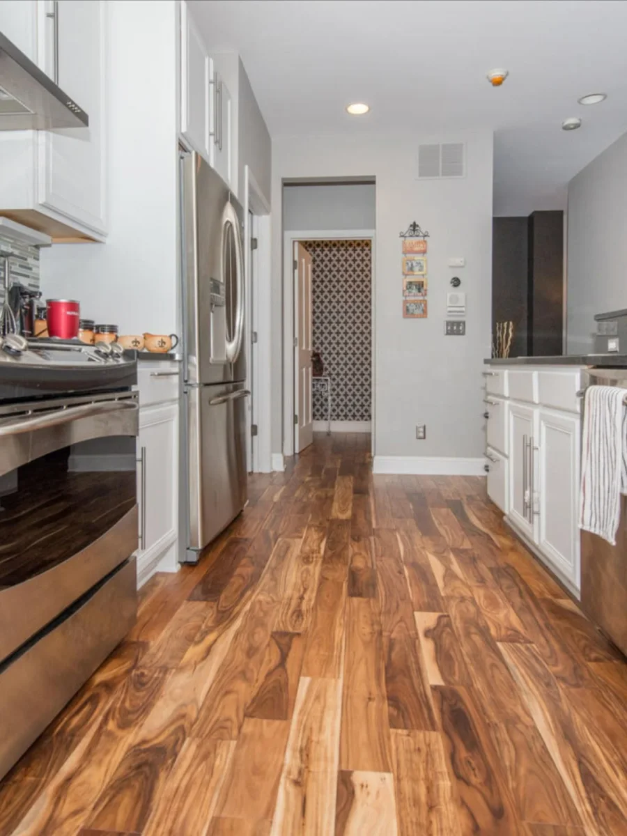 Parquet board — Sawn Acacia Veneer
