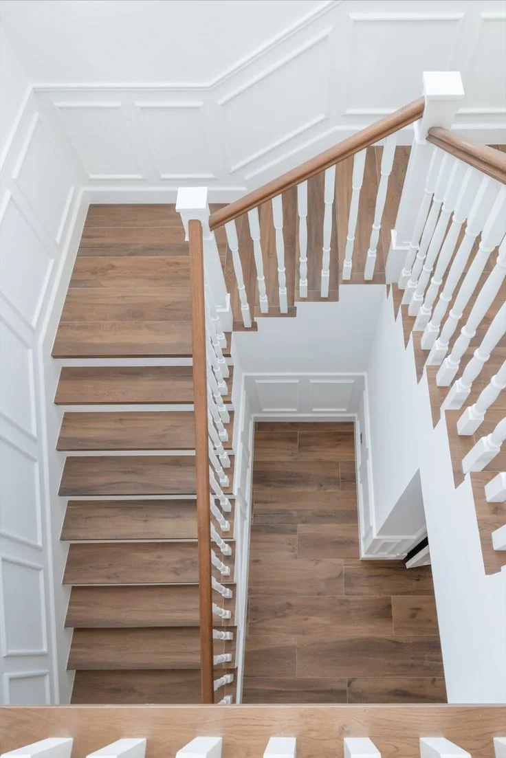 Staircase elements and treads — Sawn European Walnut Veneer