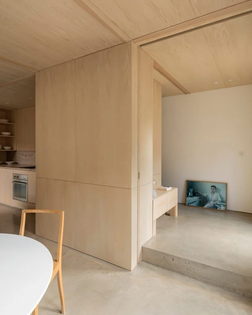 Wall panels — Sawn Ash Veneer