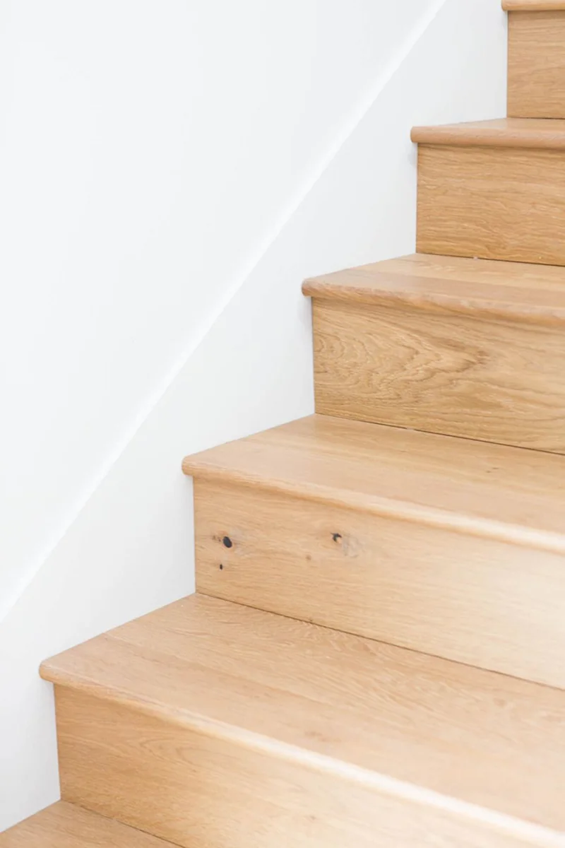 Staircase elements and treads — Sawn Ash Veneer